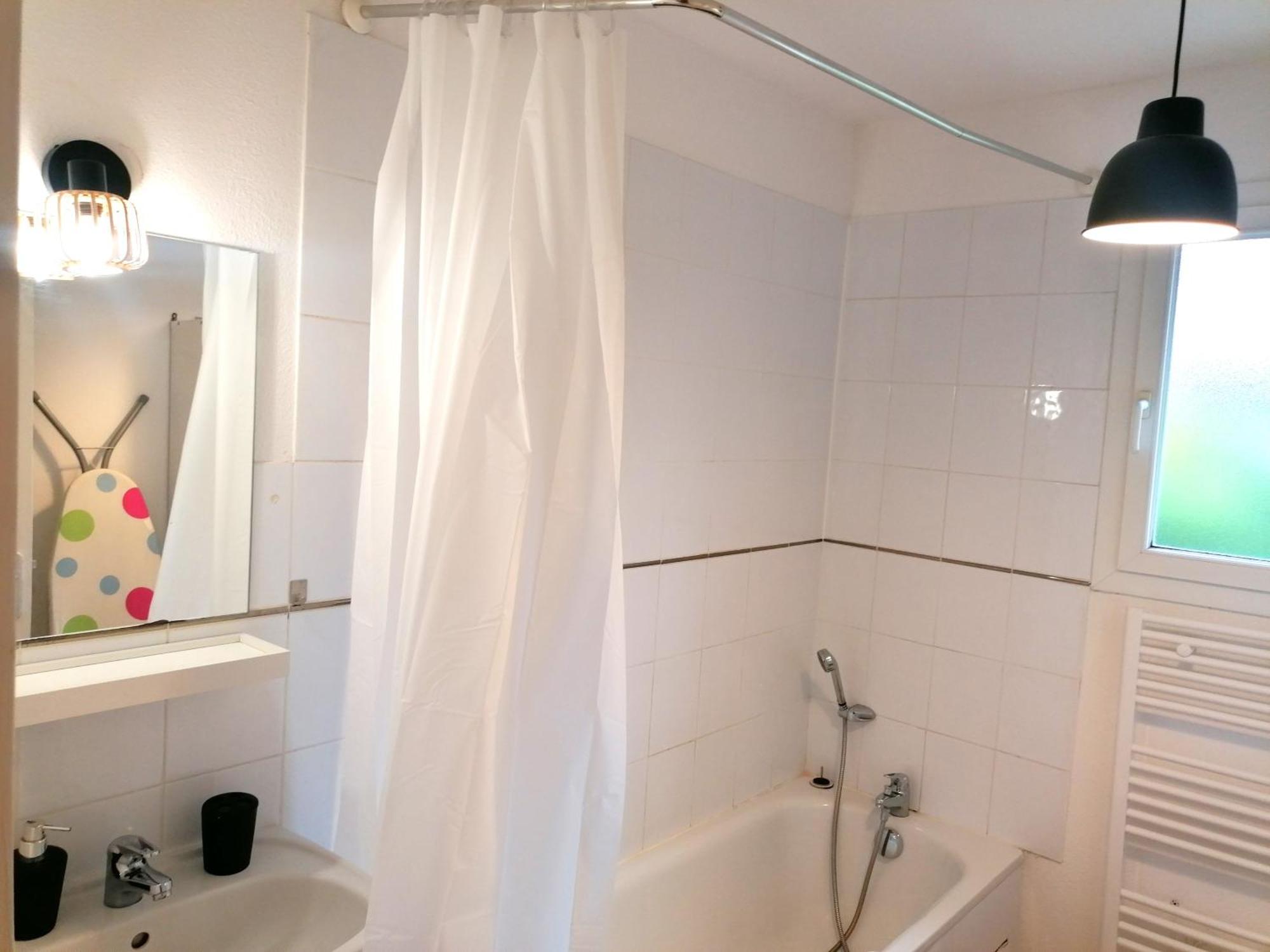 Hotel Platanes - Kb Hotel Group Etauliers Екстер'єр фото